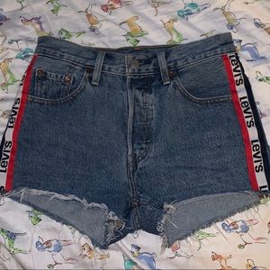 LEVIS 501 LOGO STRIP
